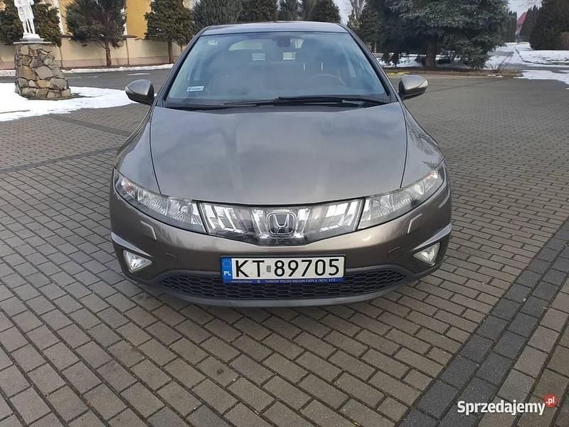 Brązowy Używany 2008 Honda Civic Hatchback | 17 800 zł (Uczciwa cena) - Obraz 1/4