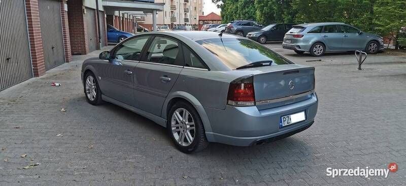 Niebieski Używany 2003 Opel Vectra GTS Sedan/Limuzyna | 6700 zł - Obraz 1/4