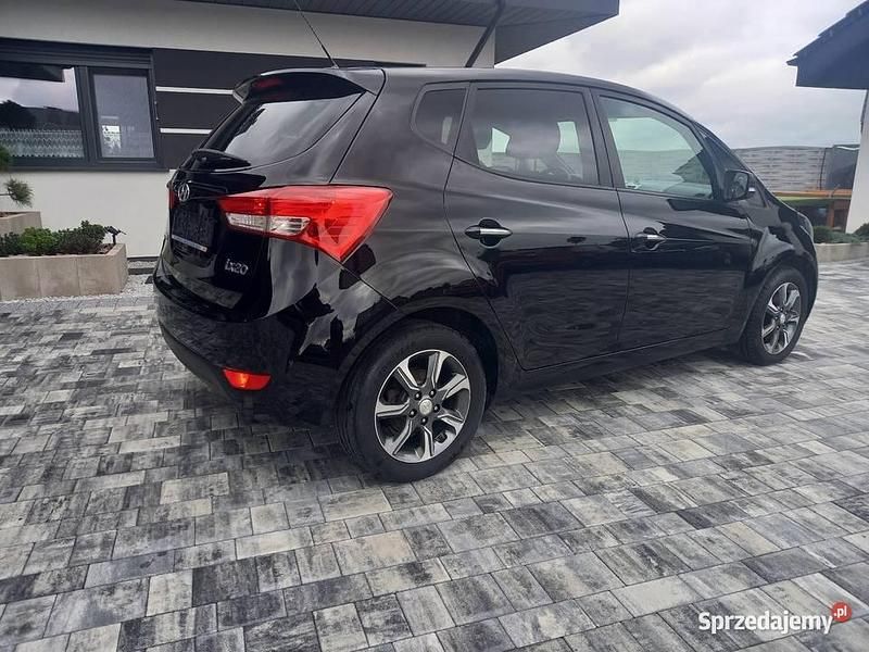 Używany Hyundai ix20 2017 Czarny Hatchback