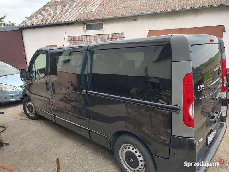 Czarny Używany 2007 Opel Vivaro Van | 28 900 zł (Drogi) - Obraz 1/4