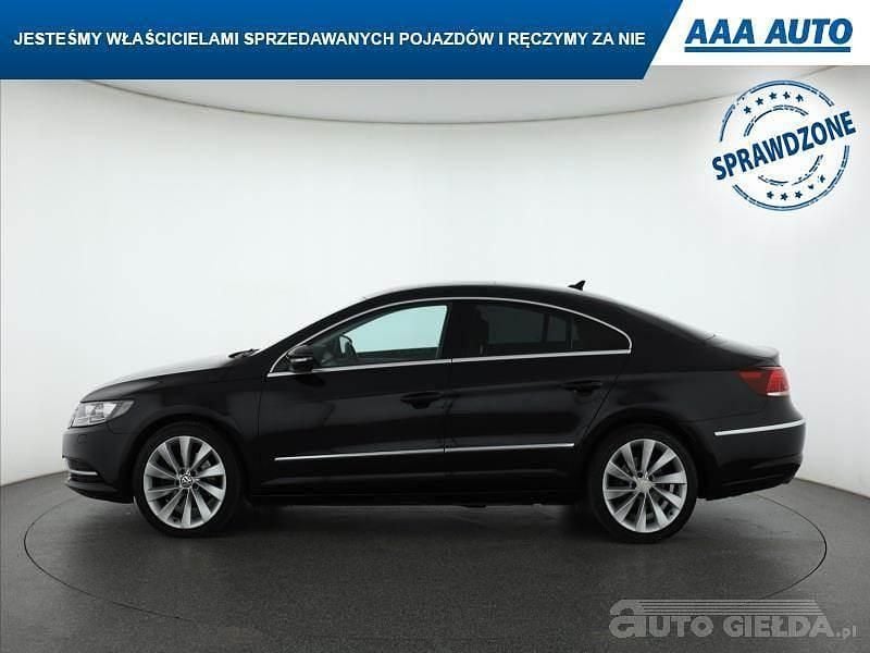 Używany VW CC 160 KM (117 kW) 2012 Czarny Sedan/Limuzyna