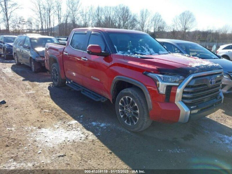 Czerwony Używany 2024 Toyota Tundra Pickup | 179 930 zł - Obraz 1/4
