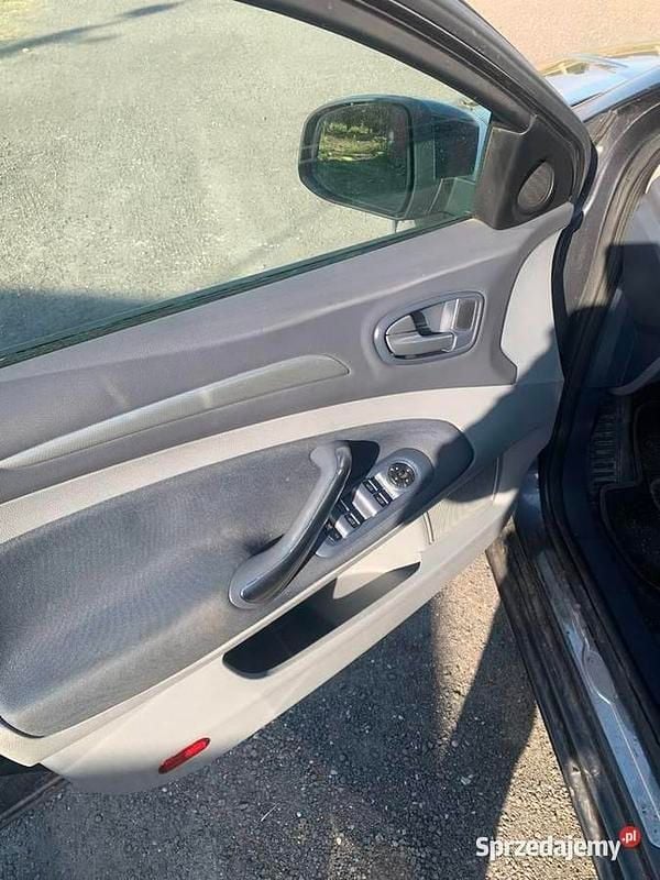 Używany Ford Mondeo 125 KM (91 kW) 2010