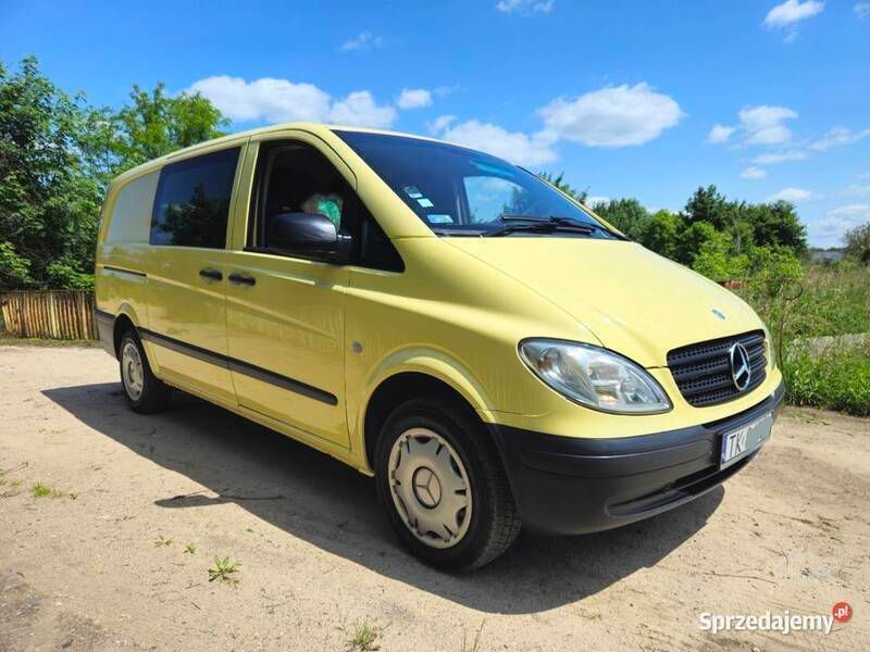 Żółty Używany 2010 Mercedes Vito Minivan | 31 000 zł (Uczciwa cena) - Obraz 1/4