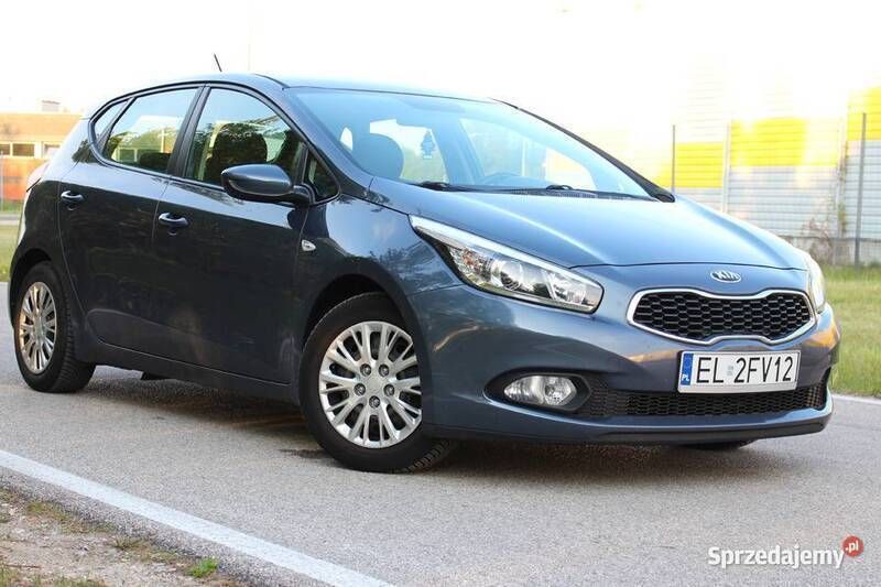 Szary Używany 2012 Kia Ceed Hatchback | 26 900 zł (Uczciwa cena) - Obraz 1/4