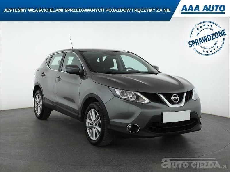 Używany Nissan Qashqai 2017 Szary SUV