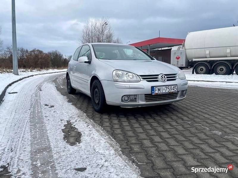 Srebrny Używany 2007 VW Golf V Hatchback | 10 500 zł (Drogi) - Obraz 1/4
