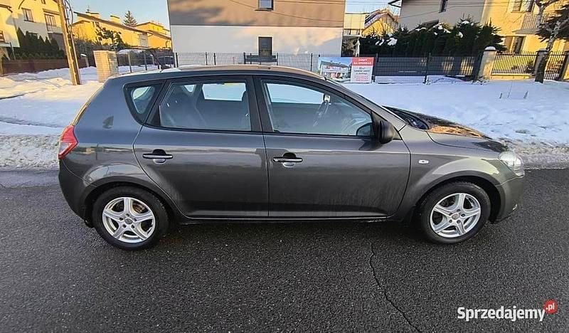Używany Kia Ceed 2011 Hatchback