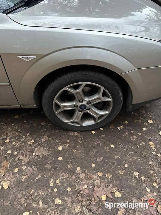 Używany Ford Mondeo 2004
