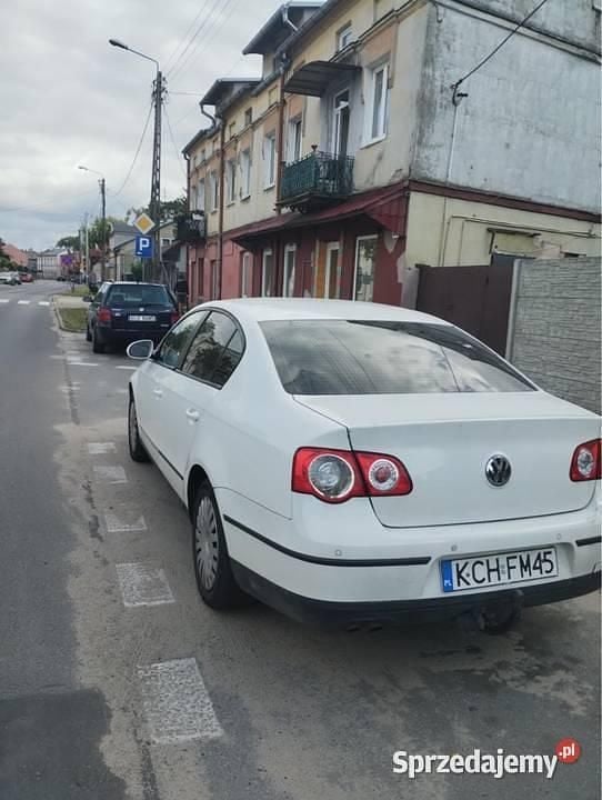 Biały Używany 2008 VW Passat Sedan/Limuzyna | 2800 zł (Super Cena) - Obraz 1/4