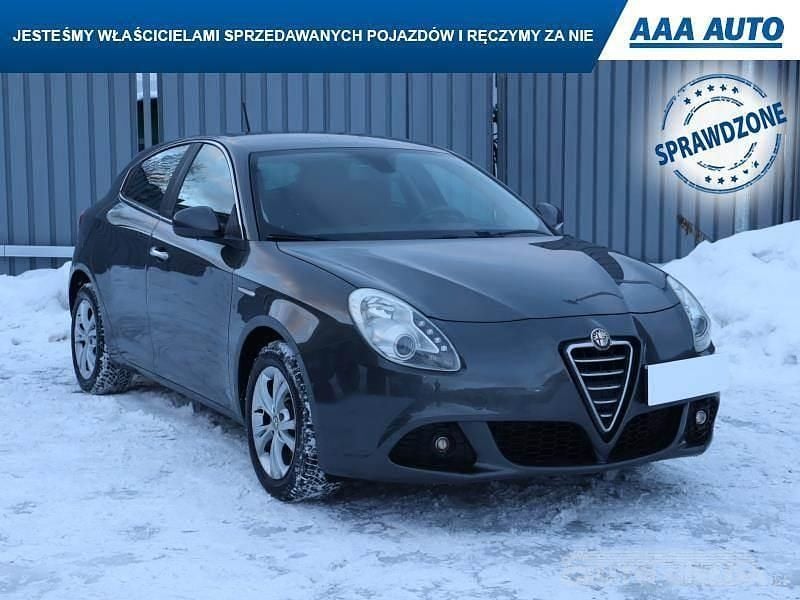 Używany Alfa Romeo Giulietta 170 KM (125 kW) 2010 Szary Hatchback