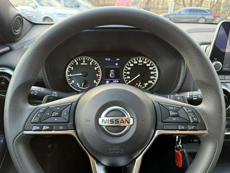 Używany Nissan Juke Acenta 2020 Szary SUV