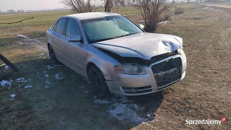 Używany Audi A4 2005 Srebrny Sedan/Limuzyna