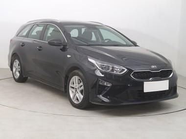Czarny Używany 2021 Kia Ceed Hatchback | 49 999 zł (Dobra cena) - Obraz 1/4