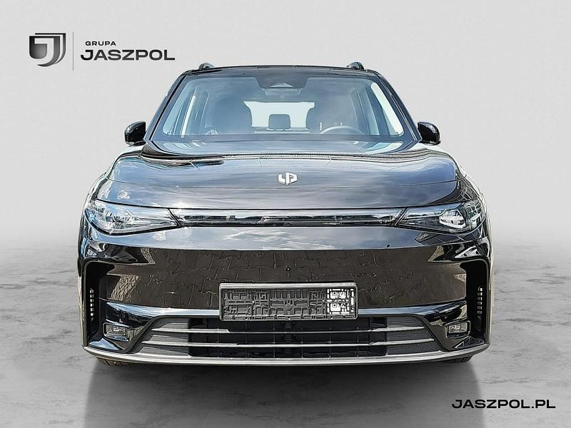 Używany Leapmotor C10 160 kW (218 KM) 2024 Czarny (metalik) SUV