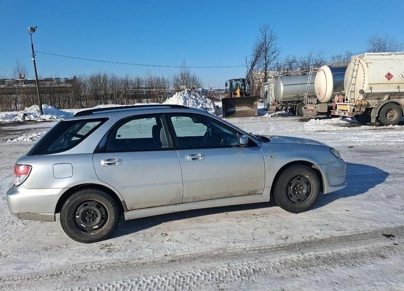 Srebrny Używany 2007 Subaru Impreza Kombi | 7000 zł - Obraz 1/2