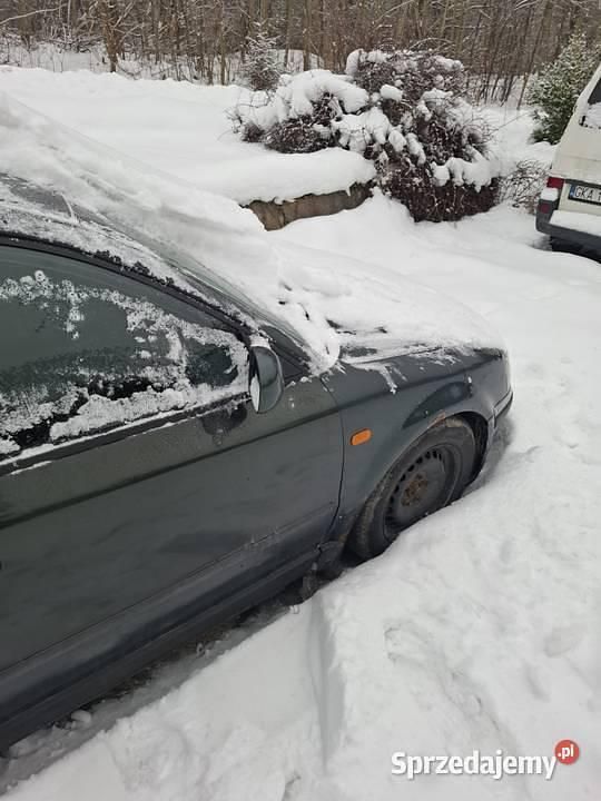 Używany VW Passat 1997 Zielony Kombi