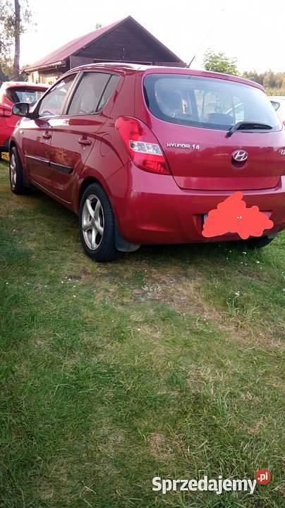 Bordowy Używany 2009 Hyundai i20 Hatchback | 10 500 zł - Obraz 1/4
