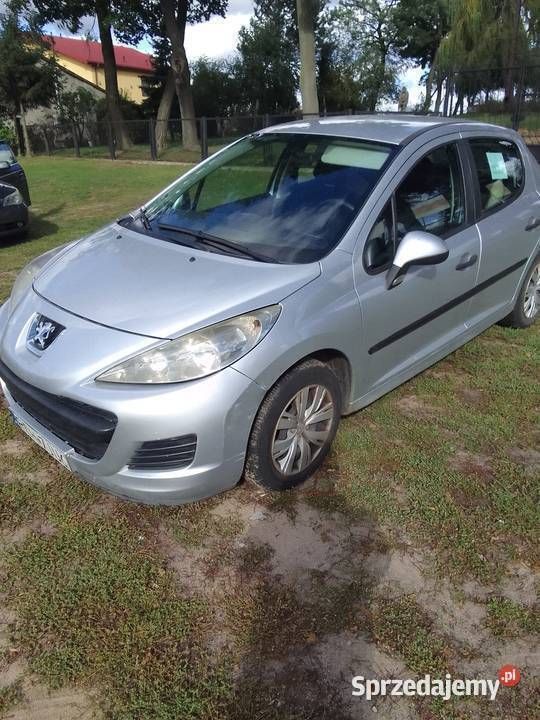 Używany 2010 Peugeot 207 | 8500 zł - Obraz 1/4