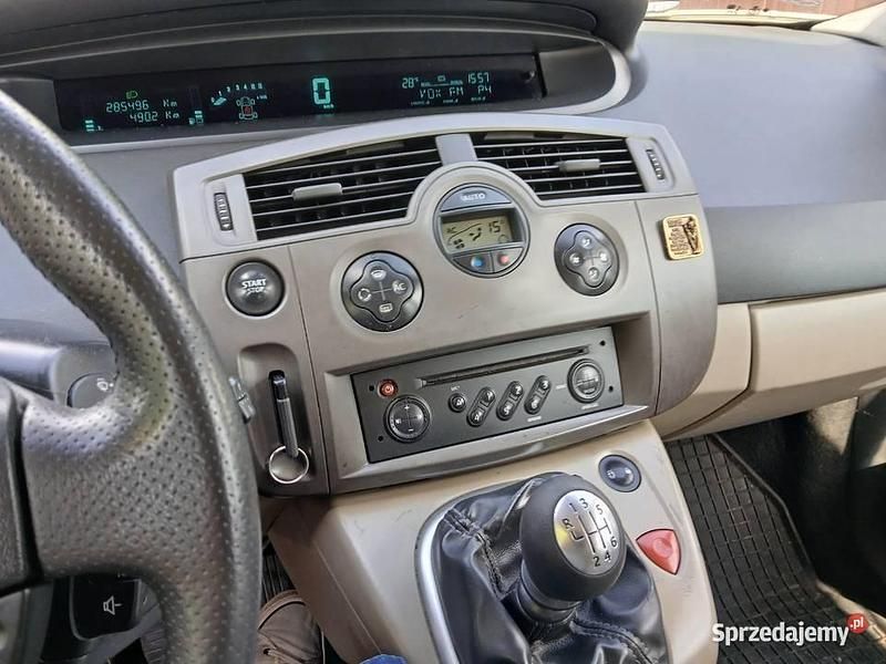 Używany Renault Scénic II 106 KM (77 kW) 2008 Minivan