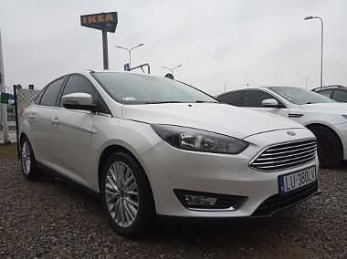 Używany Ford Focus 160 KM (117 kW) 2017 Biały Sedan/Limuzyna