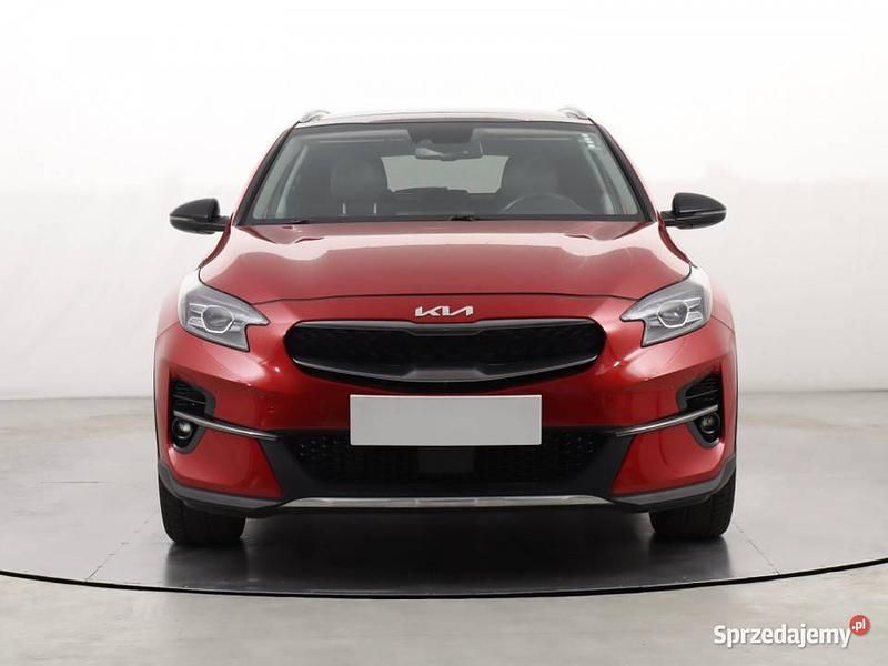 Czerwony Używany 2022 Kia XCeed SUV | 99 999 zł (Uczciwa cena) - Obraz 1/4