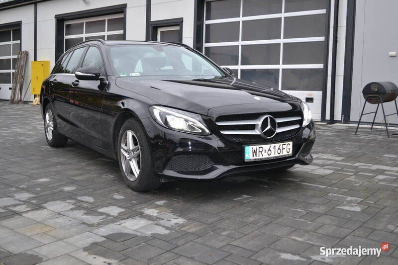 Czarny Używany 2015 Mercedes C200 Avantgarde Kombi | 47 900 zł (Uczciwa cena) - Obraz 1/4