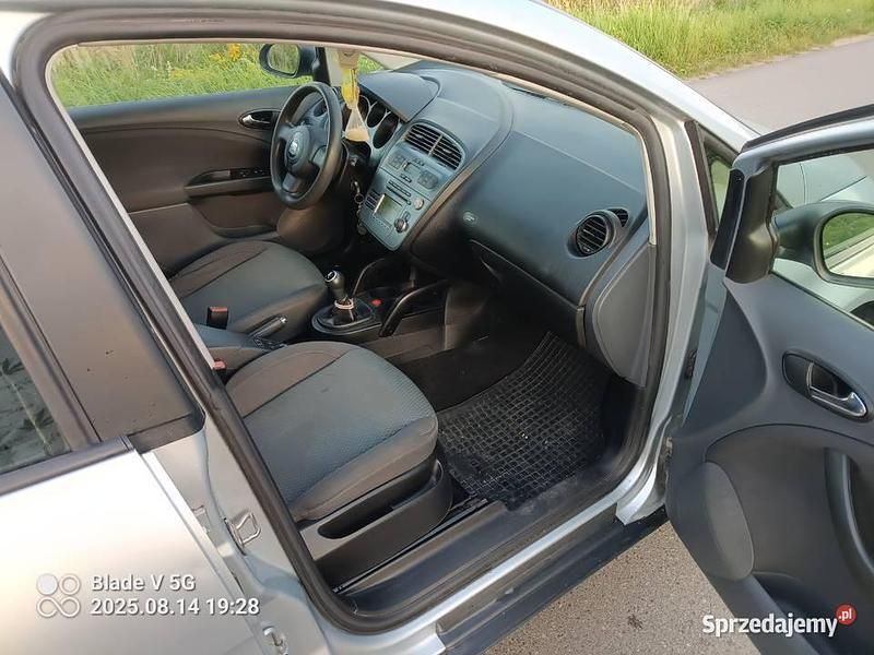 Używany 2008 Seat Toledo | 6500 zł - Obraz 1/4