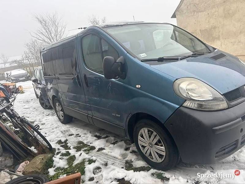 Grafitowy Używany 2006 Renault Trafic Van | 12 900 zł (Super Cena) - Obraz 1/4