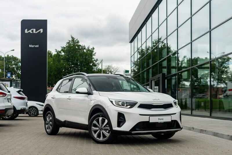 Biały Nowe 2024 Kia Stonic 2 SUV | 82 400 zł (Uczciwa cena) - Obraz 1/4