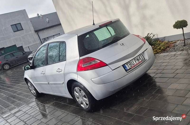 Używany Renault Mégane II 2008 Srebrny Sedan/Limuzyna