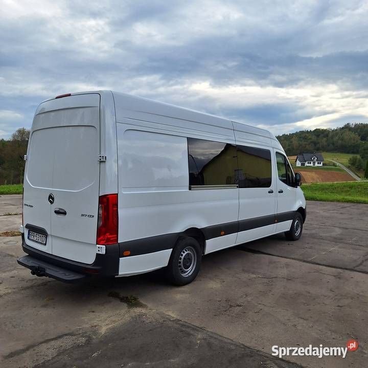 Używany Mercedes Sprinter 170 KM (125 kW) 2024 Biały Van