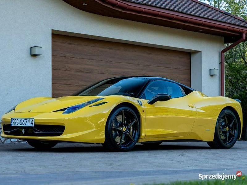 Żółty Używany 2010 Ferrari 458 Coupe | 749 777 zł - Obraz 1/4