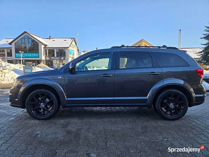 Używany Fiat Freemont Black Code 2014 Szary SUV