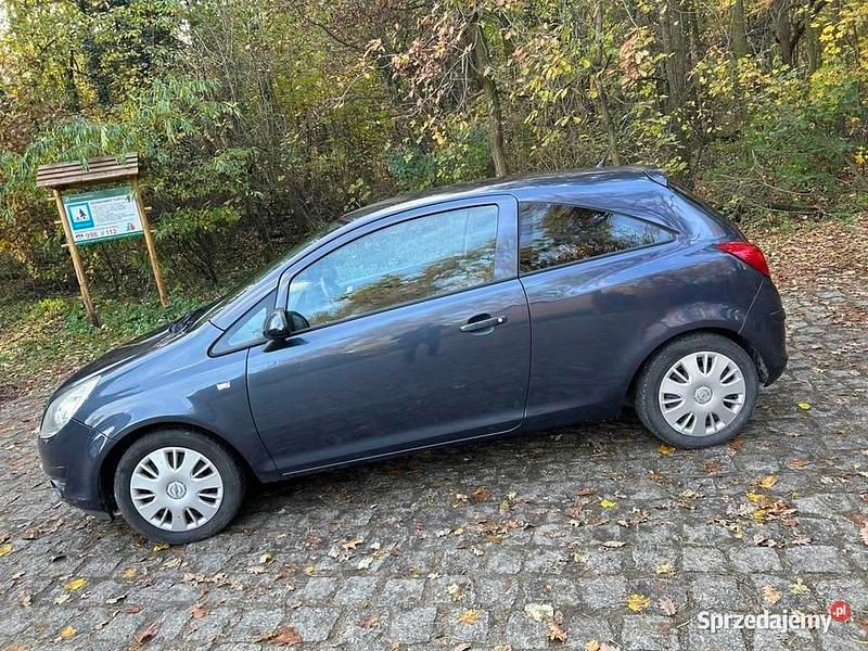 Używany 2010 Opel Corsa Van | 14 900 zł - Obraz 1/4