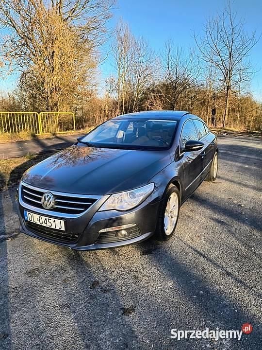 Używany VW Passat 160 KM (117 kW) 2011 Sedan/Limuzyna