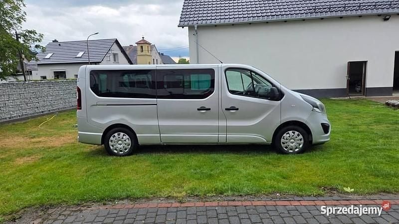 Używany 2018 Opel Vivaro Van | 45 999 zł (Super Cena) - Obraz 1/4