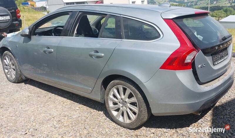 Używany Volvo V60 Ocean Race 163 KM (119 kW) 2012 Kombi