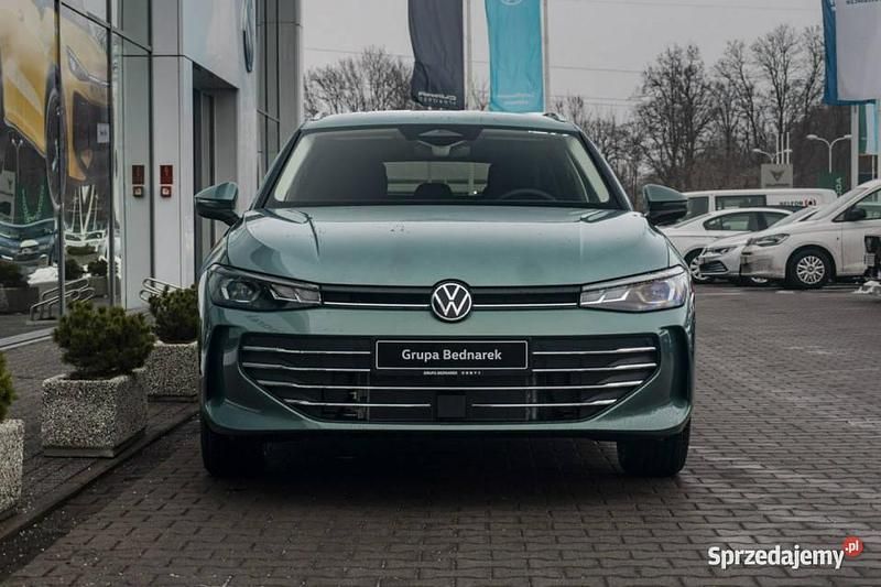 Nowe VW Passat Business+ 2026 Zielony Kombi