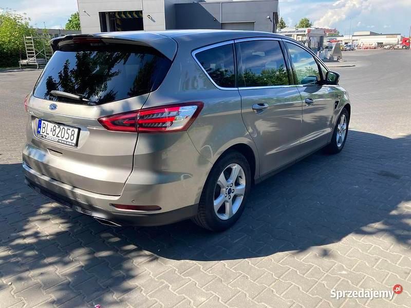 Używany Ford S-MAX S 2016 Minivan