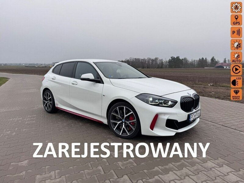 Biały Używany 2021 BMW 128 Sedan/Limuzyna | 149 000 zł - Obraz 1/4