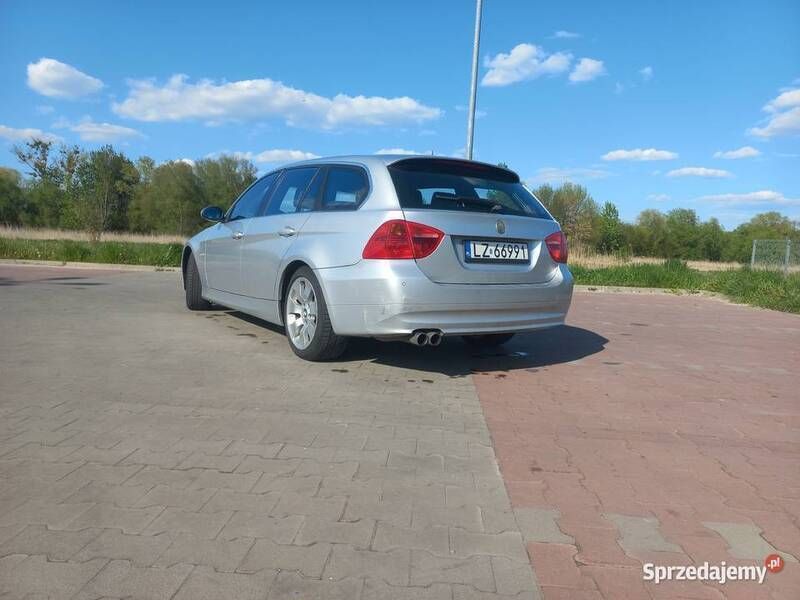 Używany BMW 330 231 KM (169 kW) 2006