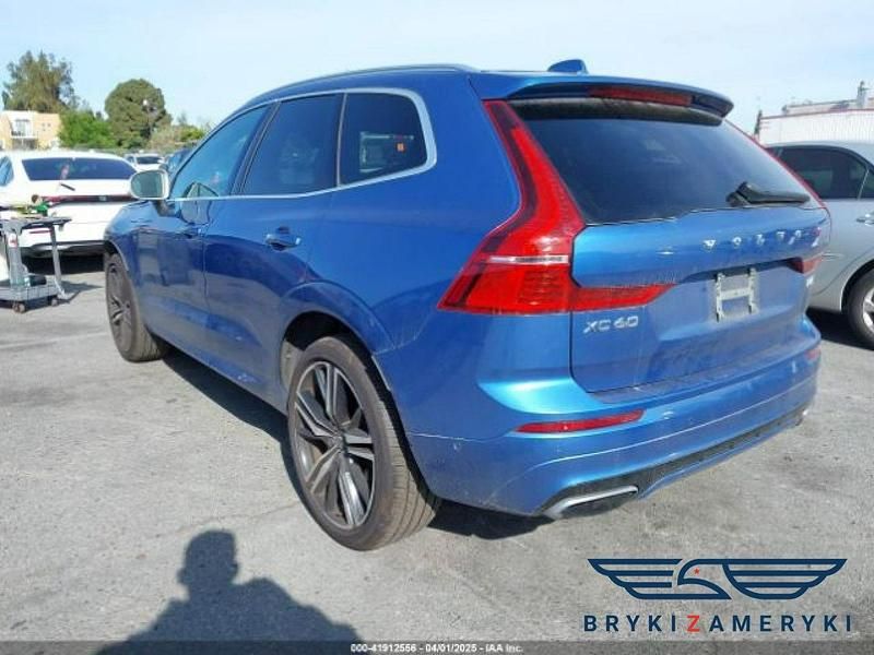 Niebieski Używany 2019 Volvo XC60 SUV | 65 380 zł - Obraz 1/3