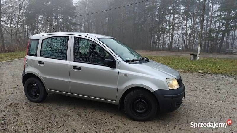 Używany Fiat Panda 2004 Srebrny Sedan/Limuzyna