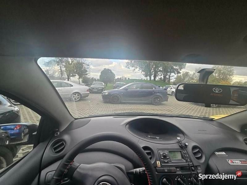 Używany Toyota Yaris 2003