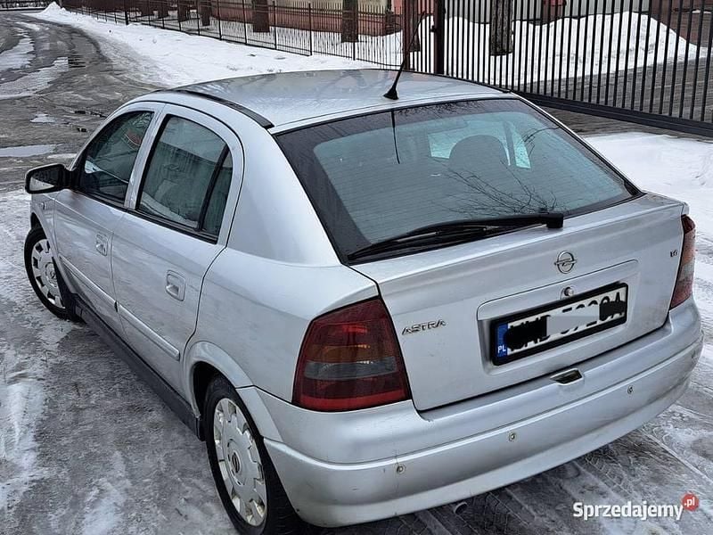 Używany Opel Astra 90 KM (66 kW) 2004