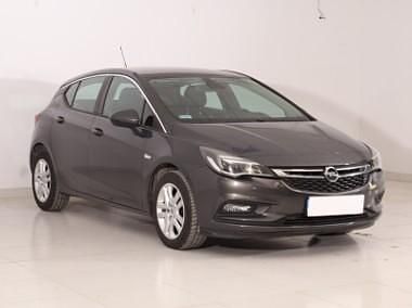 Używany Opel Astra 105 KM (77 kW) 2016 Szary Hatchback