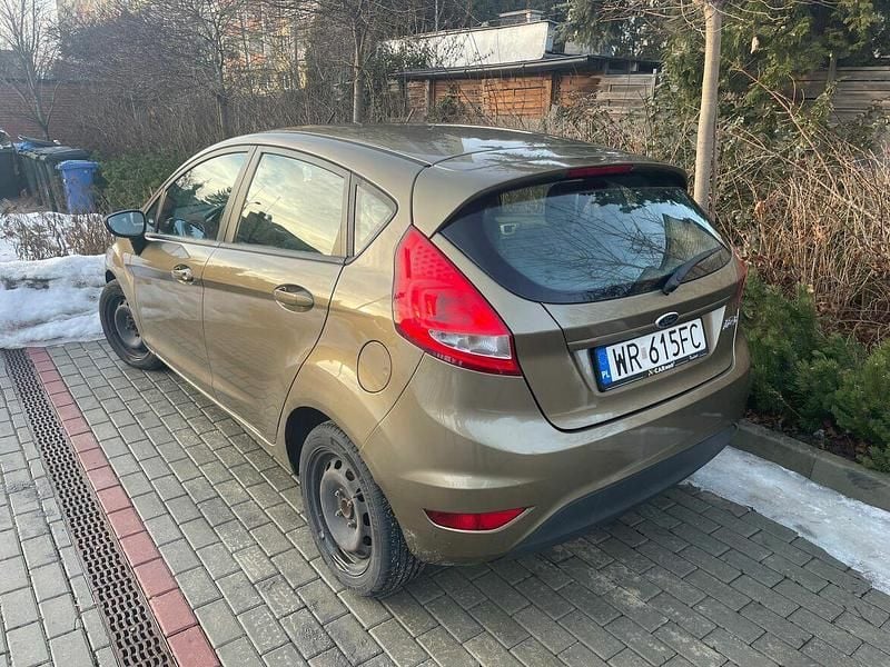 Używany Ford Fiesta 2011 Inny kolor Hatchback