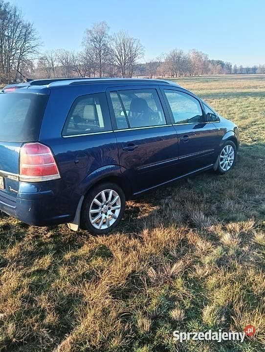 Używany Opel Zafira 2006 Minivan