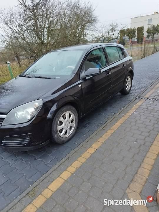 Używany Opel Astra 2003 Czarny Hatchback